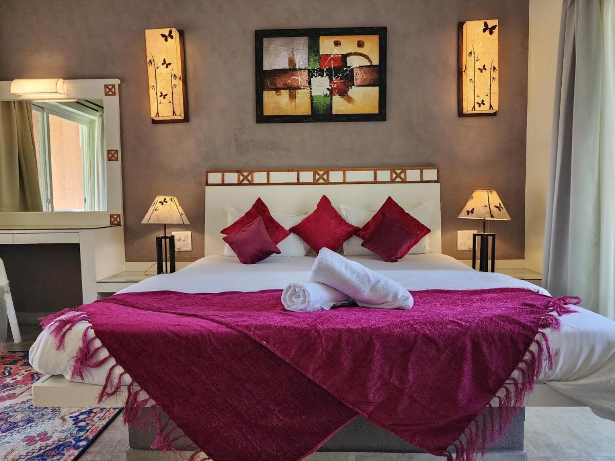 Beach 7 Mins Walk Luxury Villa Diva Калангут Екстер'єр фото